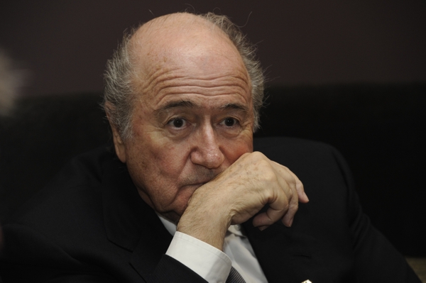 Adidas exige reformas en la FIFA pero no pide la dimisión de Joseph Blatter