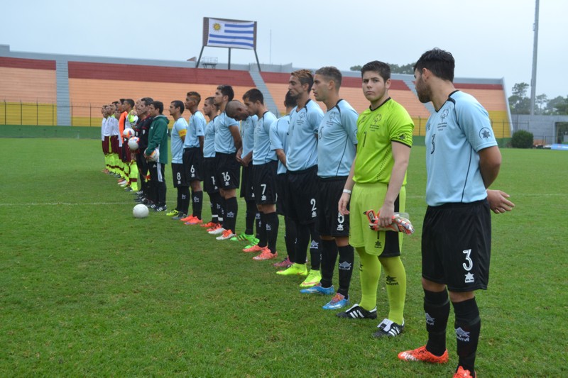 Uruguay ante un experto en finales por el título de la III Copa América de OE