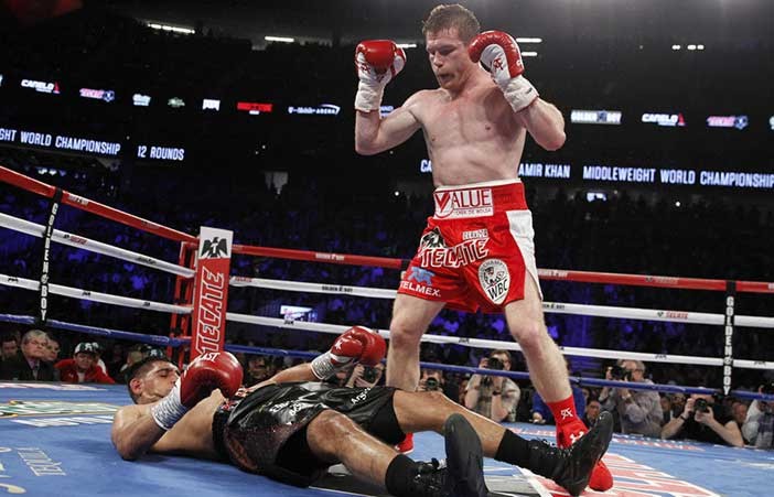 Boxeo mundial: «Canelo» esperó que se Khansara y lo puso KO