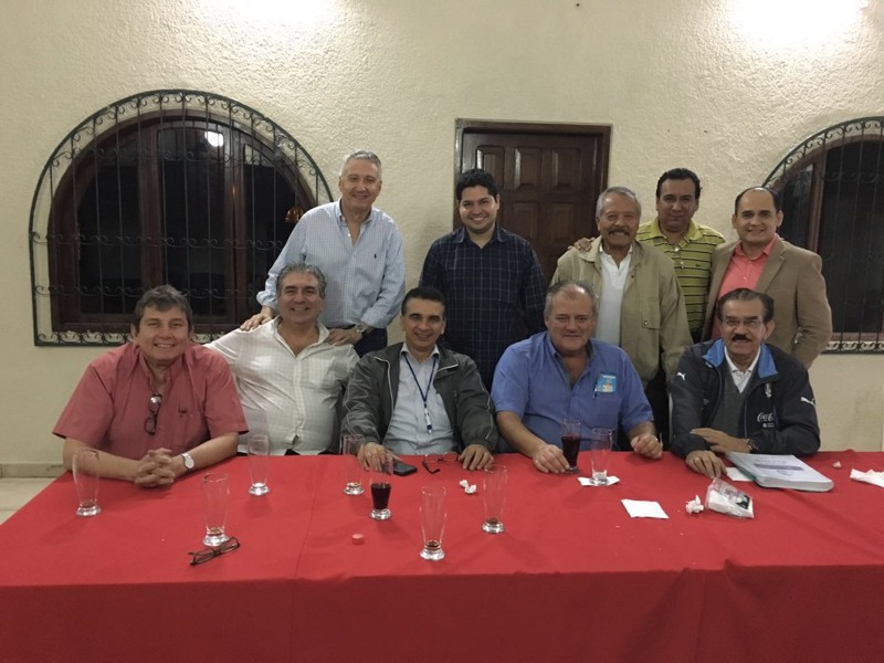 En el local del Círculo de Periodistas Deportivos de Santa Cruz de la Sierra se reunieron colegas locales, de Uruguay y Argentina.