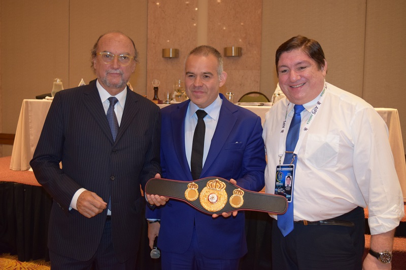 Asociación Mundial de Boxeo quiere un mejor futuro para los pugilistas