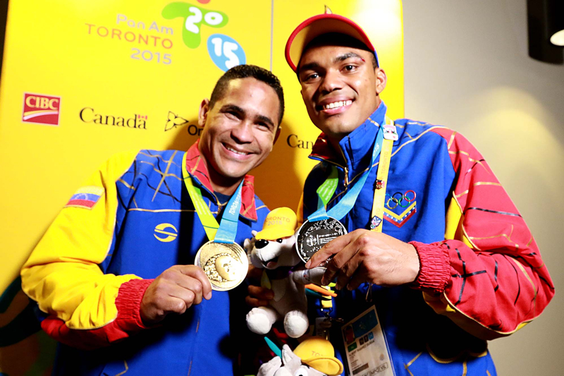 Boxeadores de las Américas ya están en Hamburgo para Mundial de la AIBA