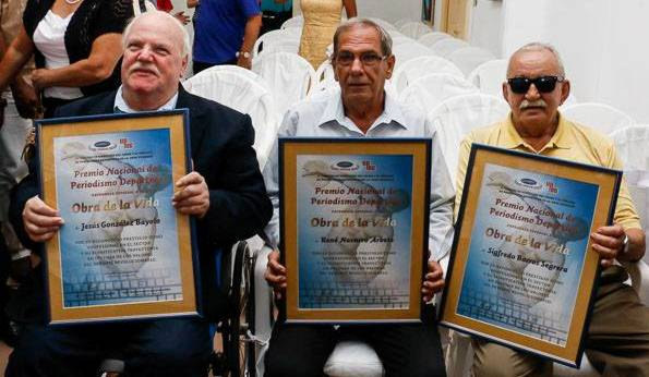 Entregan en Cuba el Premio Nacional de Periodismo Deportivo