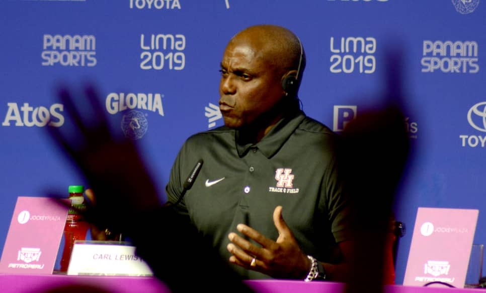 Carl Lewis habló sobre Trump  y la igualdad de género.